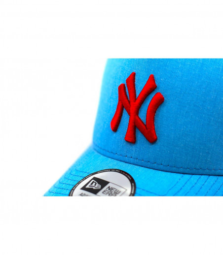 trucker azul rojo NY